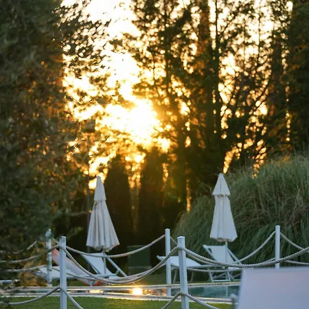 Country house Relais Santa Genoveffa *