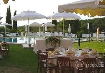 Venkovský dům Relais Santa Genoveffa *